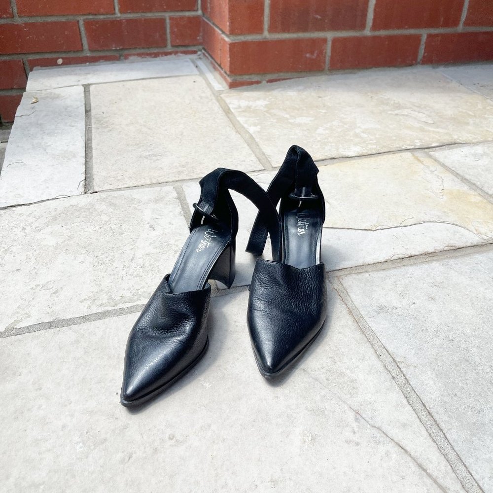 ✨ Black Pointed Toe Block Heels | Wittner